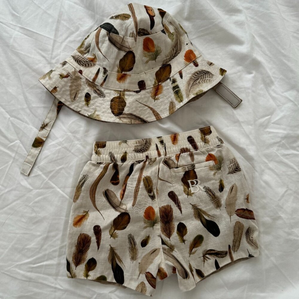 Banana Republic Linen Short for Baby + Reversible Bucket Hat Size 6 - 12 months